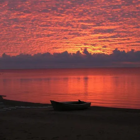 Laguun Калласте