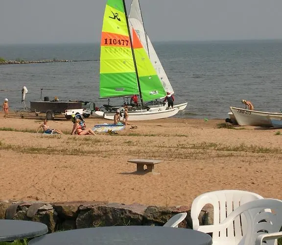 Laguun Hostel Kallaste (Lake Peipus)